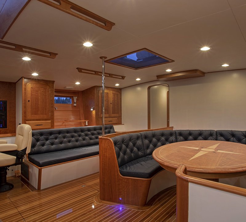 Yacht SONNY III, Brooklin Boat Yard CHARTERWORLD Luxury Superyacht